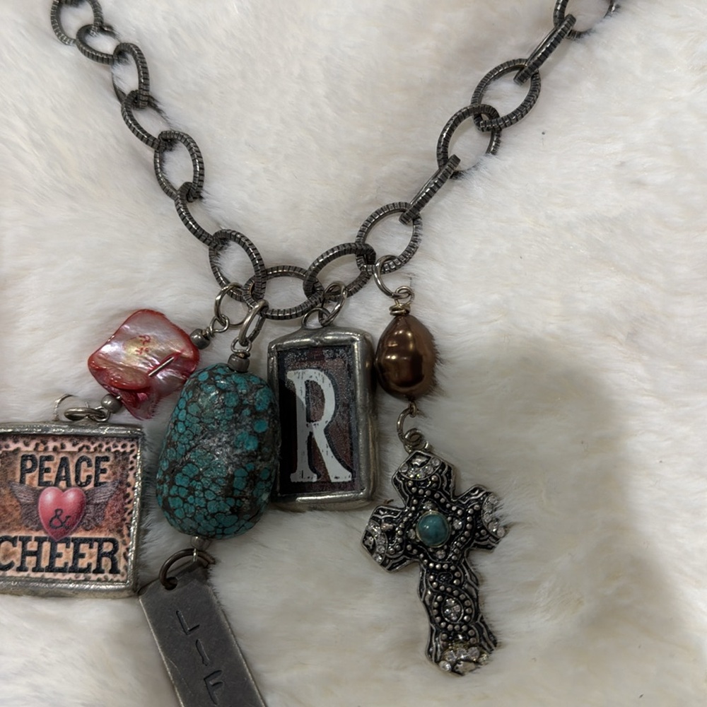 34 Inch Chain Necklace “R” Turquoise Cheer Peace - Picture 3 of 4
